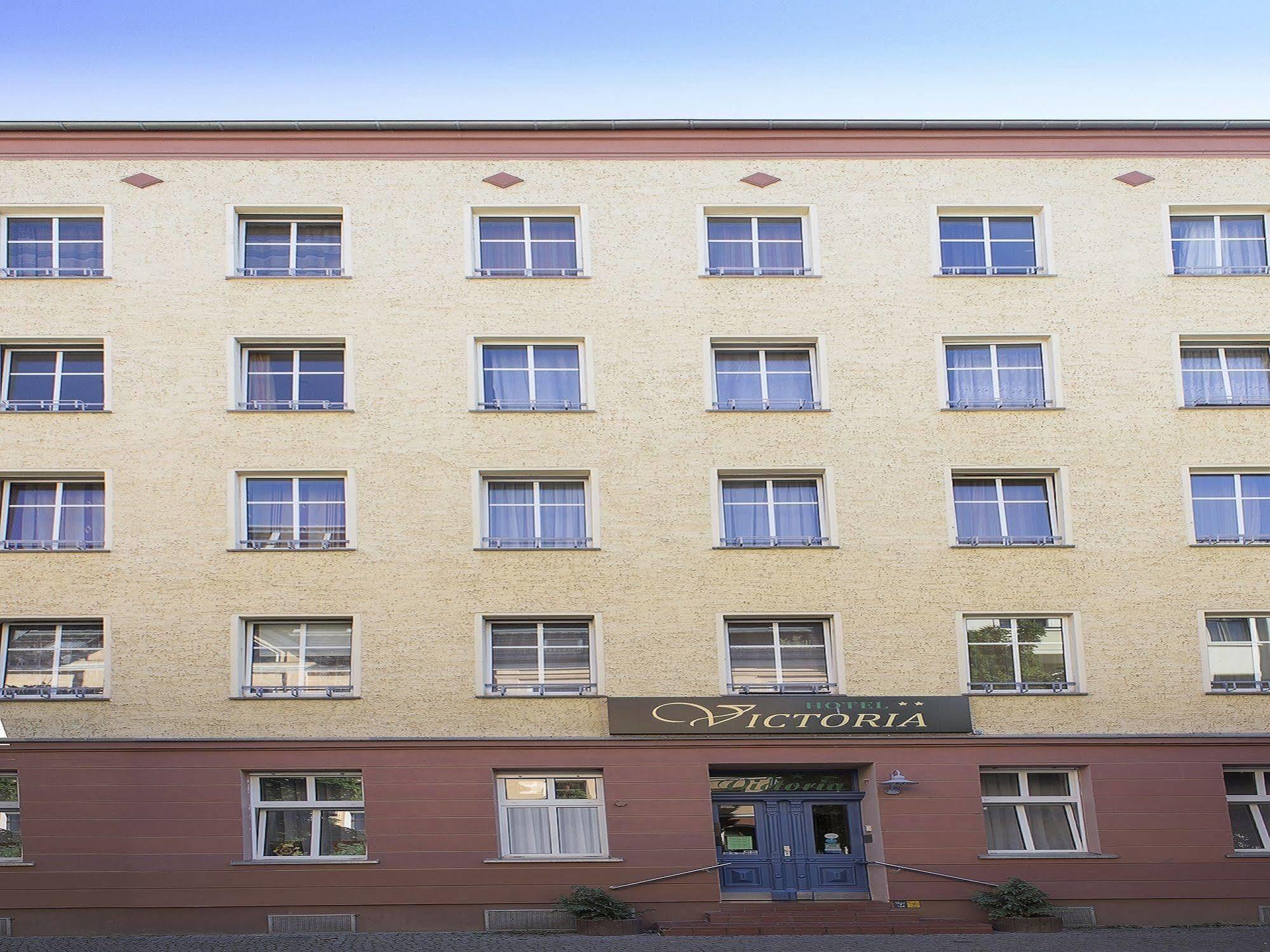 Hotel-Pension Victoria Berlin Bagian luar foto